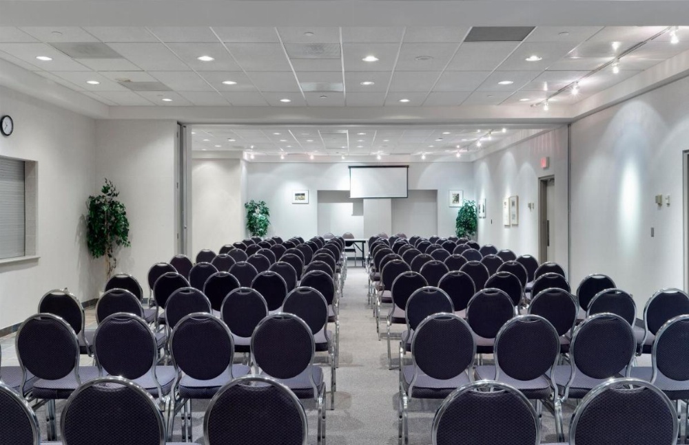 Residence & Conference Centre - Toronto Image 7